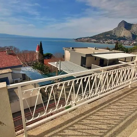 Apartment Cedo